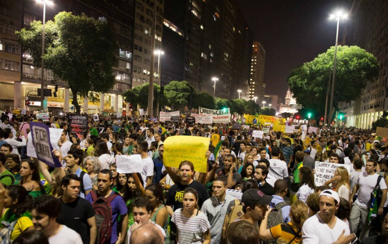 Pelo quê protestamos