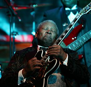 B. B. King em uma de suas apresentações no Brasil, em 2006 - JF Diorio/ AE