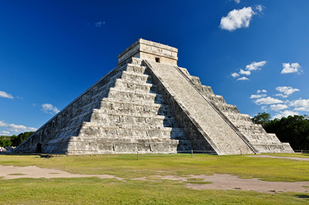 O Castelo de Kukulkan em Chichén Itzá