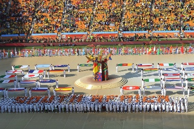 Show de abertura da Copa combinou tradições com modernidade da África.