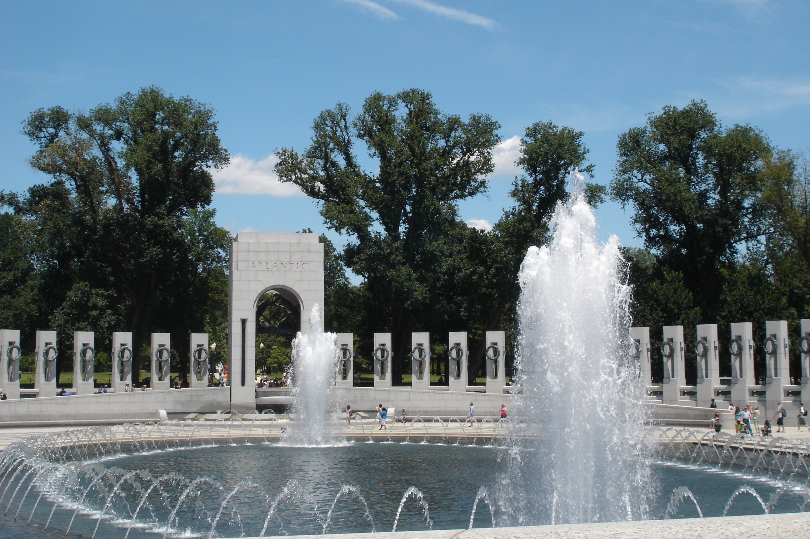 wwii_memorial_6.jpg - WWII Memorial